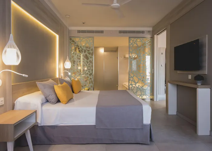 فندق Bahia Principe Fantasia Tenerife 5*