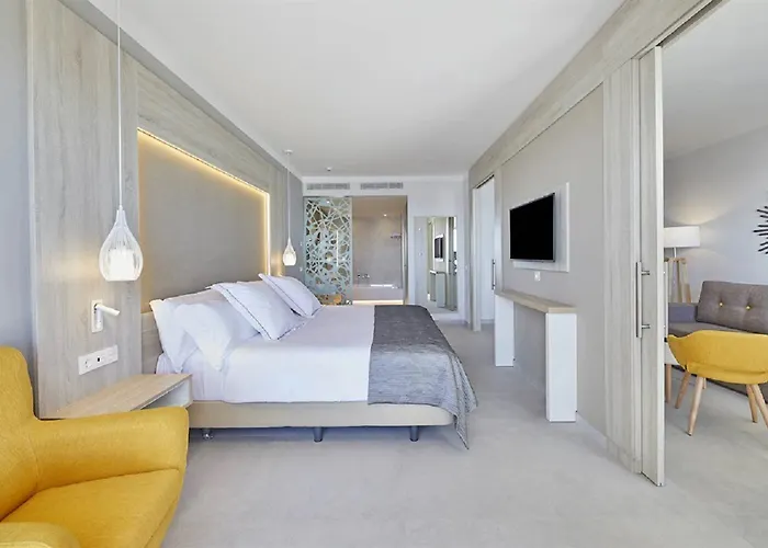 فندق Bahia Principe Fantasia Tenerife 5*
