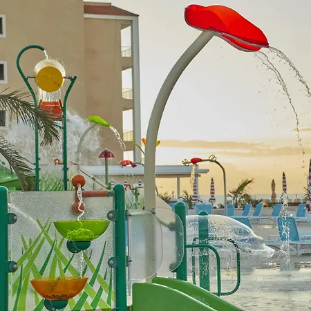 Bahia Principe Explore Fantasia מלון סן מיגל דה אבונה